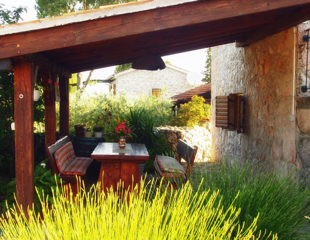 Holiday Home Rasopas Malinska Luaran gambar