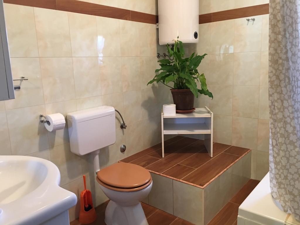 Holiday Home Rasopas Malinska Luaran gambar